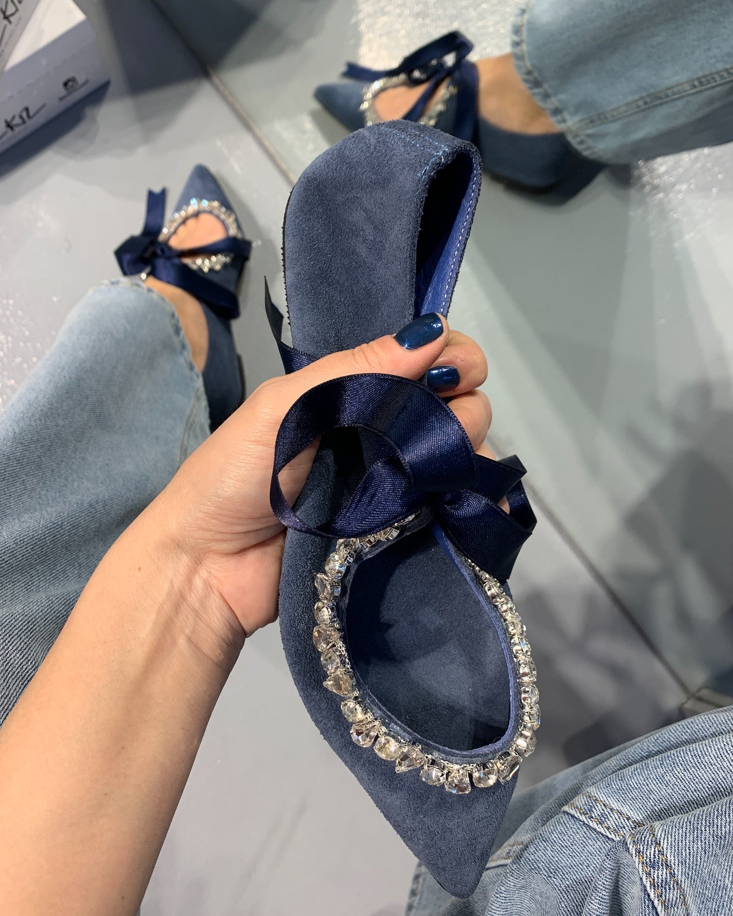 Blue diamond trimmed pointed toe flats