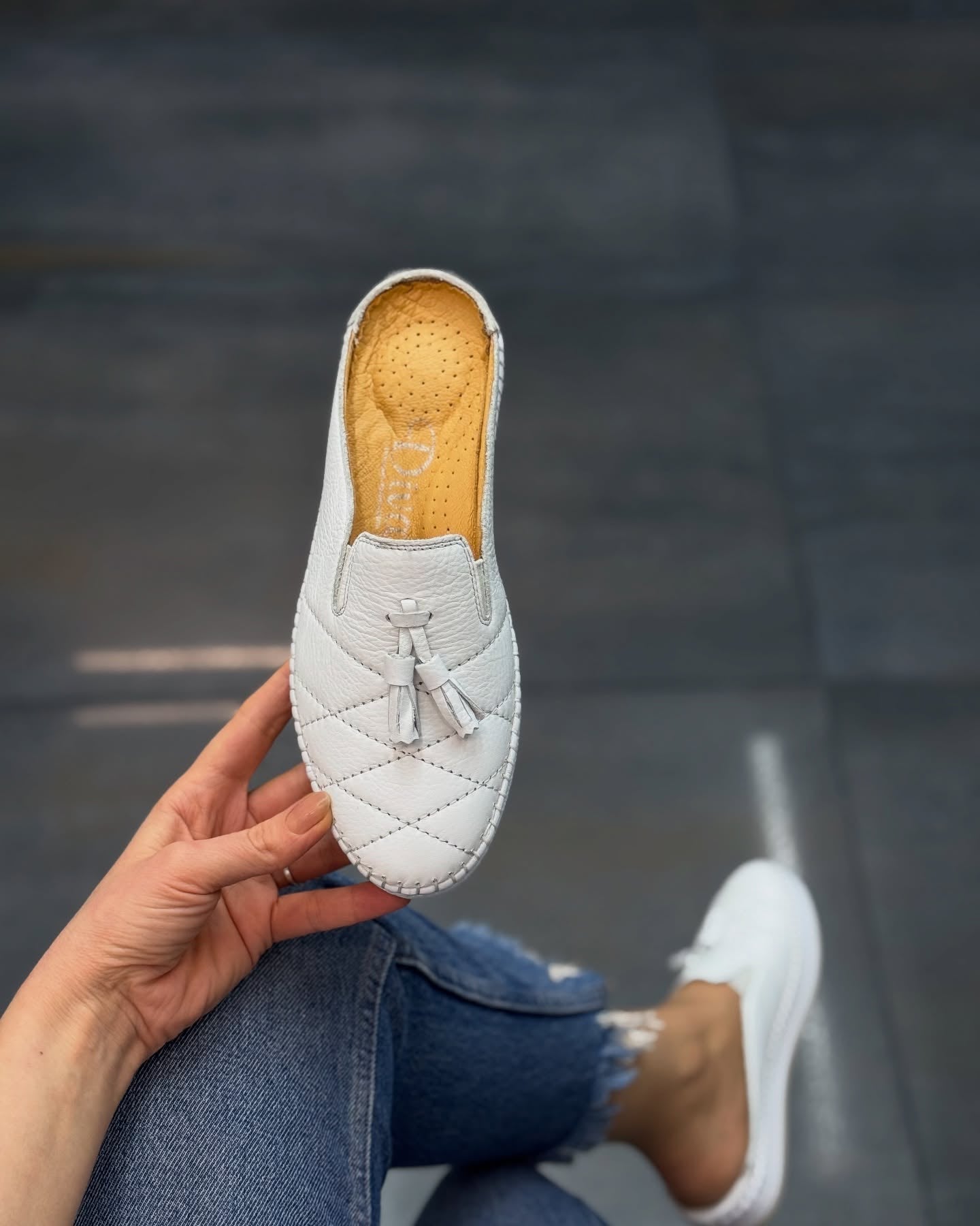 Soft solid color slippers