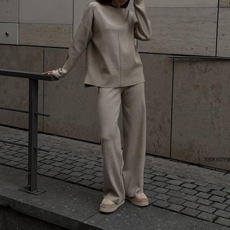 Soft And Loose Cashmere Suit