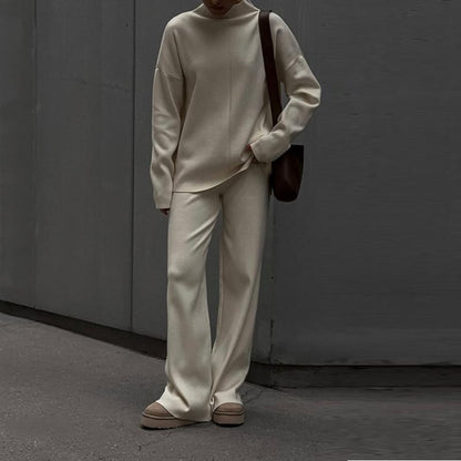 Soft And Loose Cashmere Suit