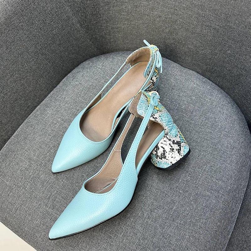 Pointed Toe Wide Sole Women's Leather Shoes